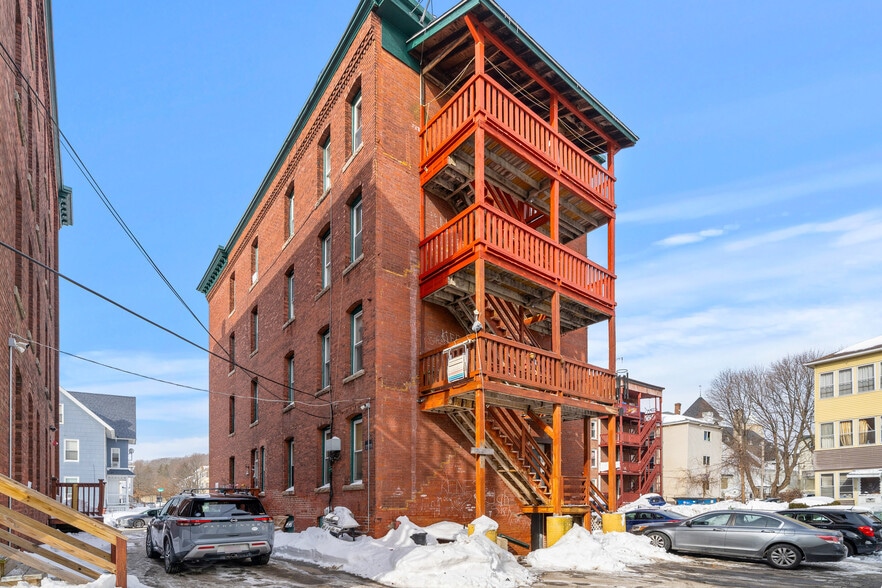 More Photos Of 70-72 Russell Street, Worcester Apartments For Sale