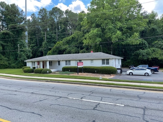 More Photos Of 851 Beaver Ruin Rd NW, Lilburn Office Residential For Sale