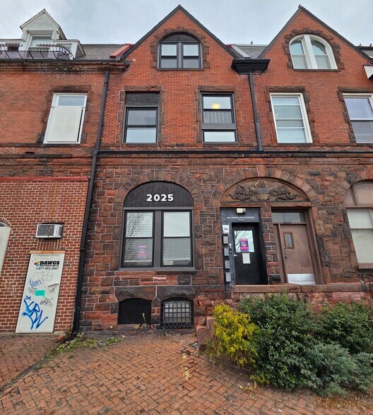 More Photos Of 2025 Maryland Ave, Baltimore Storefront Retail Office For Sale