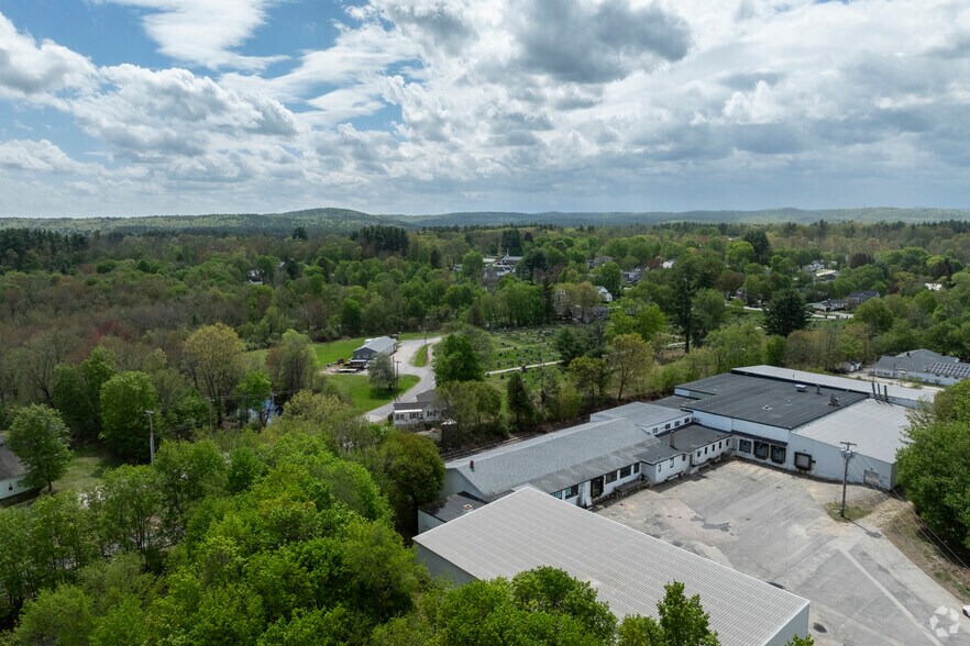 More Photos Of 1 Hampshire Dr, Milford Manufacturing For Lease