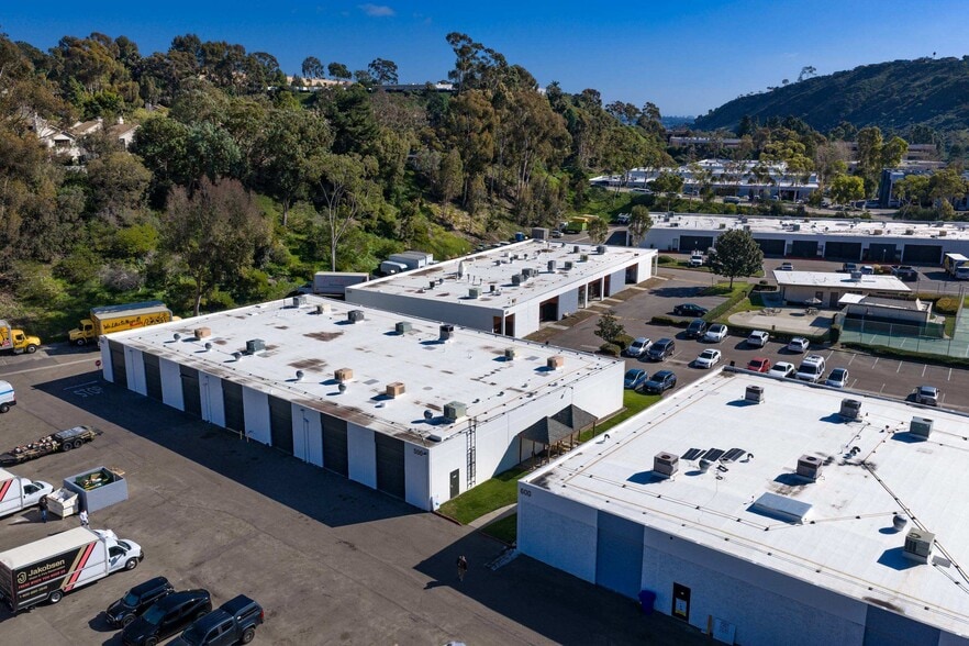 More Photos Of 4901-4907 Morena Blvd, San Diego Unknown For Lease