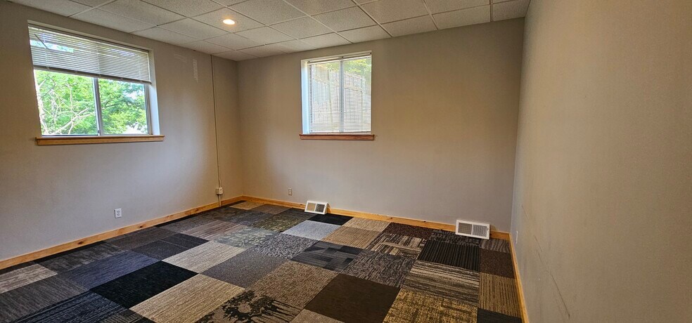 More Photos Of 3947 Excelsior Blvd, Saint Louis Park Office For Lease