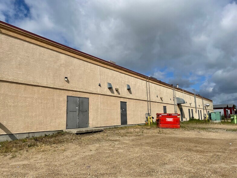 More Photos Of 3732 Kepler St, Whitecourt Unknown For Lease