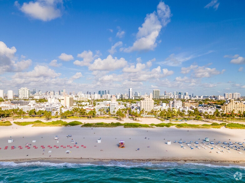More Photos Of 1200 Ocean Dr, Miami Beach Hotel For Lease