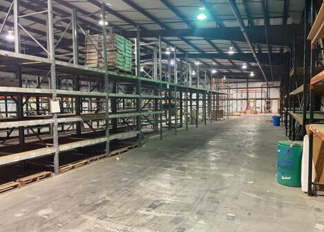 More Photos Of 333 Industrial Dr, Petersburg Warehouse For Lease