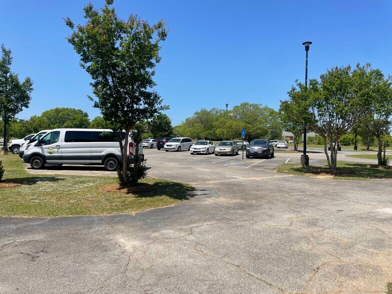 More Photos Of 127 S Sixth St, Warner Robins Apartments For Sale