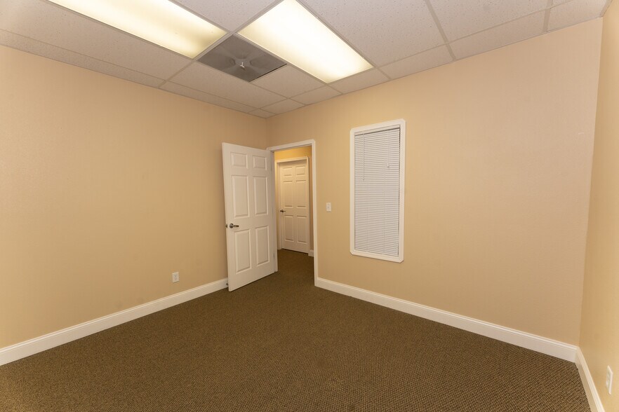 More Photos Of 1832 Woodmoor Dr, Monument Office For Lease