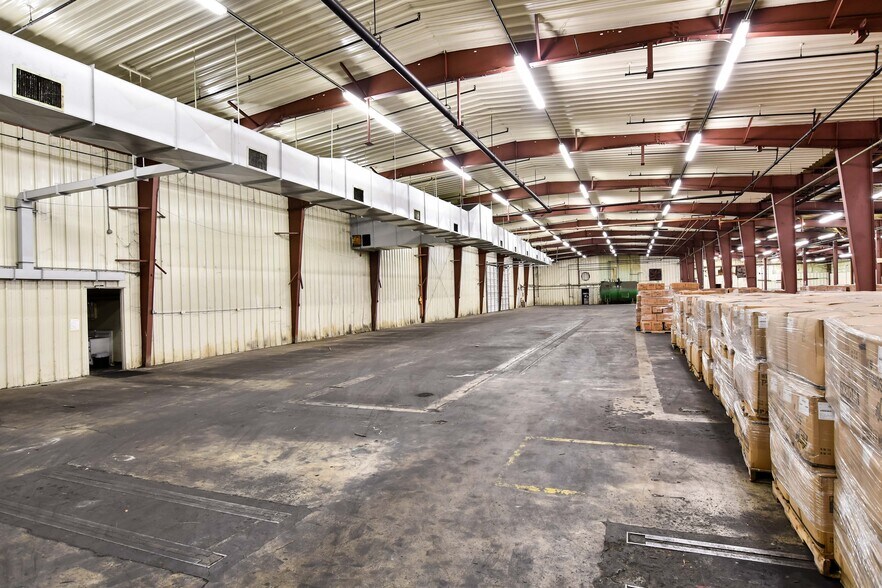More Photos Of 124 N Charleston St, Blacksburg Warehouse For Sale