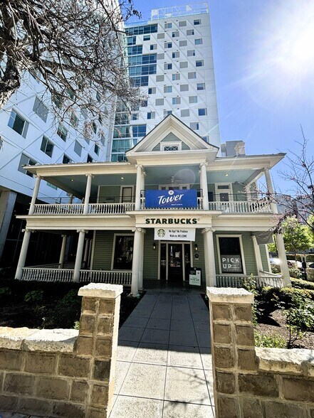 More Photos Of 611 W 22nd St, Austin Office For Lease