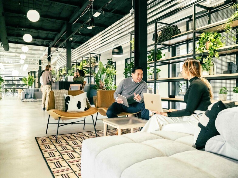 More Photos Of 17190 Bernardo Center Dr, San Diego Coworking Space