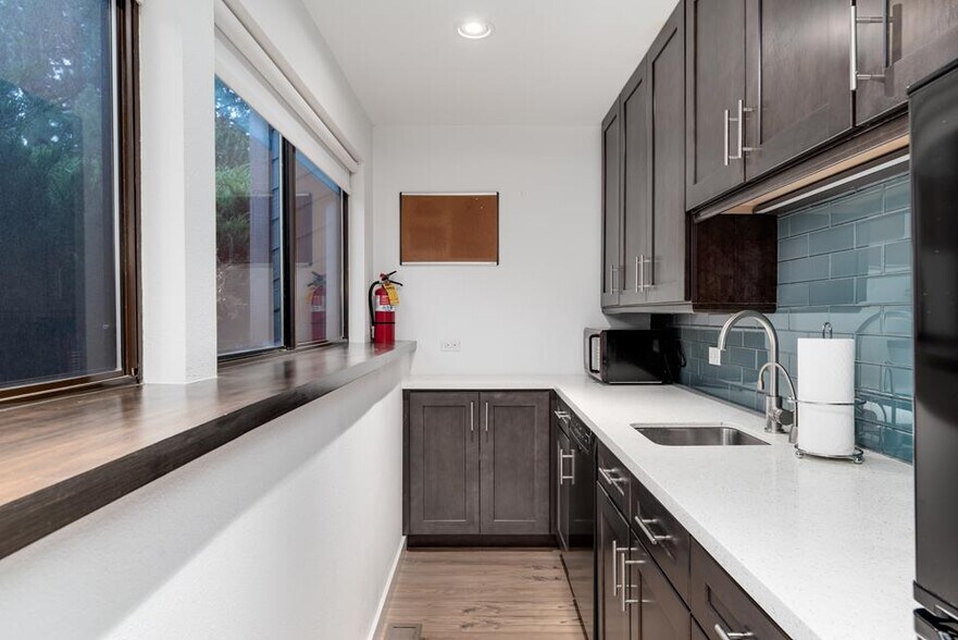 More Photos Of 6450 S Quebec St, Centennial Loft Creative Space For Lease