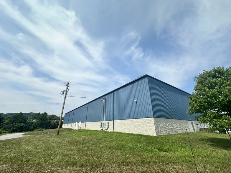 Primary Photo Of 200 8th St, Chester Warehouse For Lease