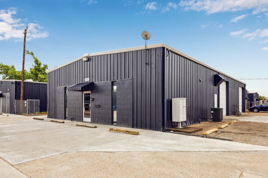 More Photos Of 4041-4071 Hollister Rd, Houston Warehouse For Lease