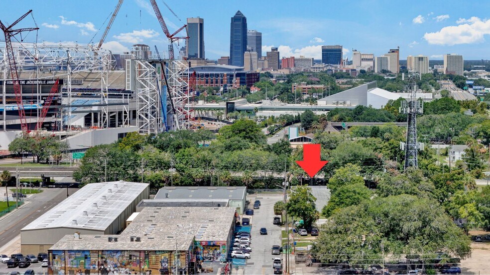 More Photos Of 1711 E Church St, Jacksonville Manufacturing For Sale