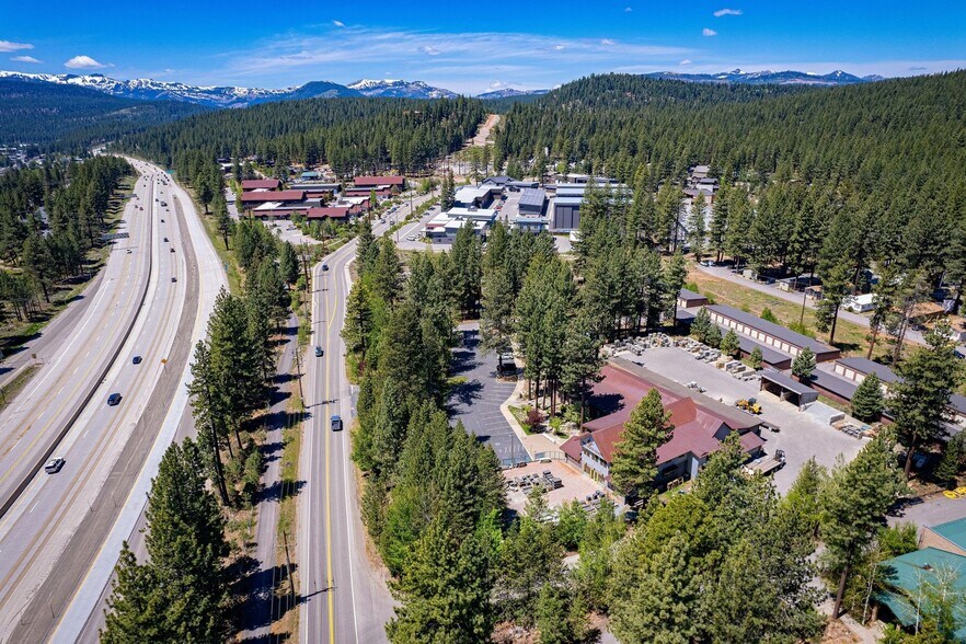 More Photos Of 10642 Pioneer Trl, Truckee Freestanding For Sale