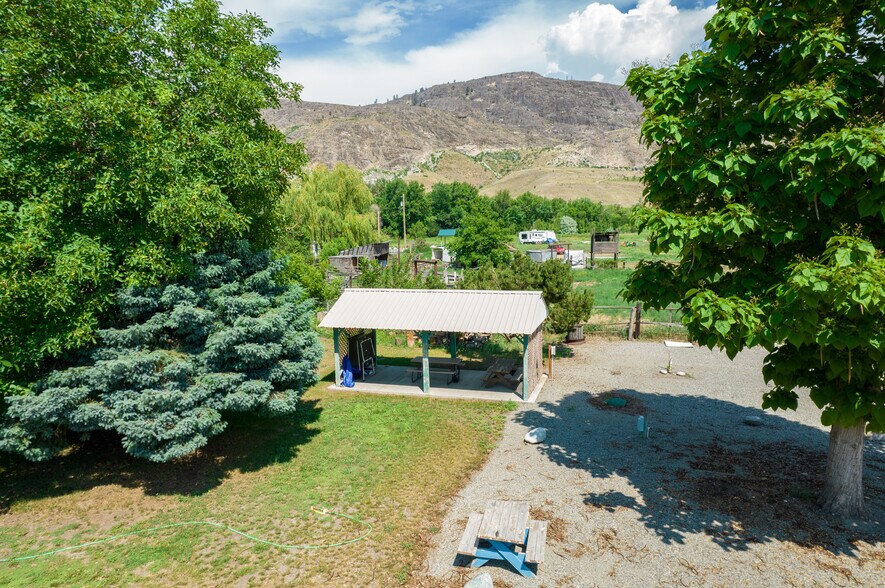 More Photos Of 208 Kendall St, Riverside Manufactured Housing Mobile Home Park For Sale