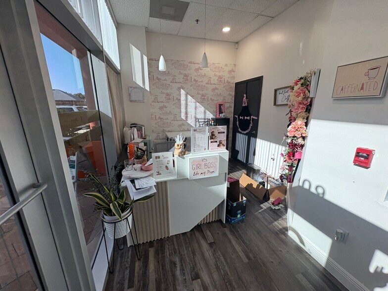 More Photos Of 12701 S John Young Pky, Orlando Unknown For Lease