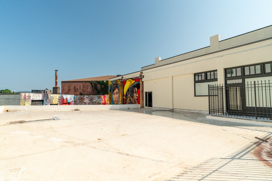 More Photos Of , Knoxville Unknown For Sale