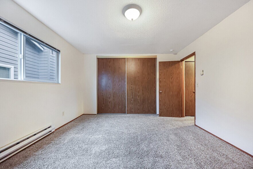 More Photos Of 17726 SE Division St, Portland Apartments For Sale