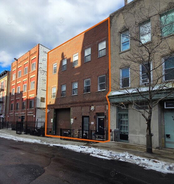 More Photos Of 281 20th St, Brooklyn Office Residential For Lease
