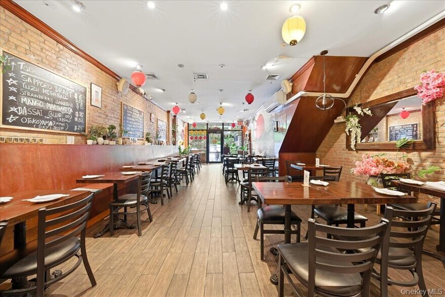 More Photos Of 1435 Second Ave, New York Apartments For Sale