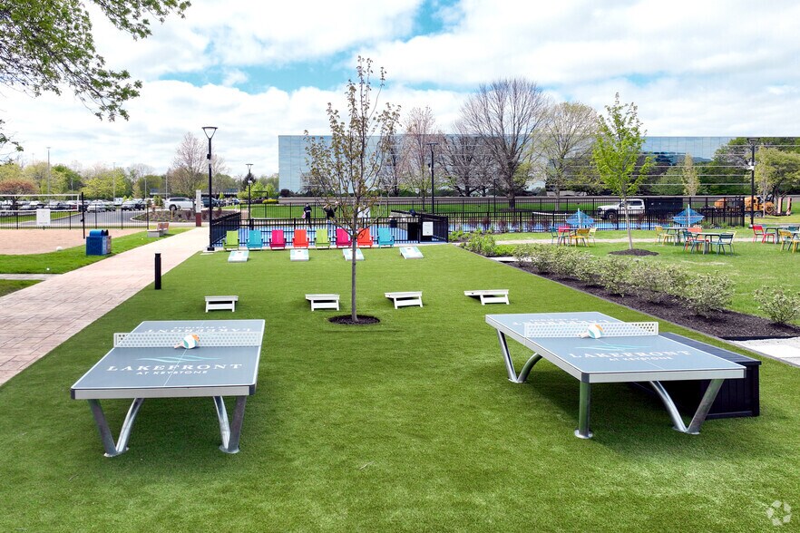 More Photos Of 9355 Delegates Row, Indianapolis Unknown For Lease