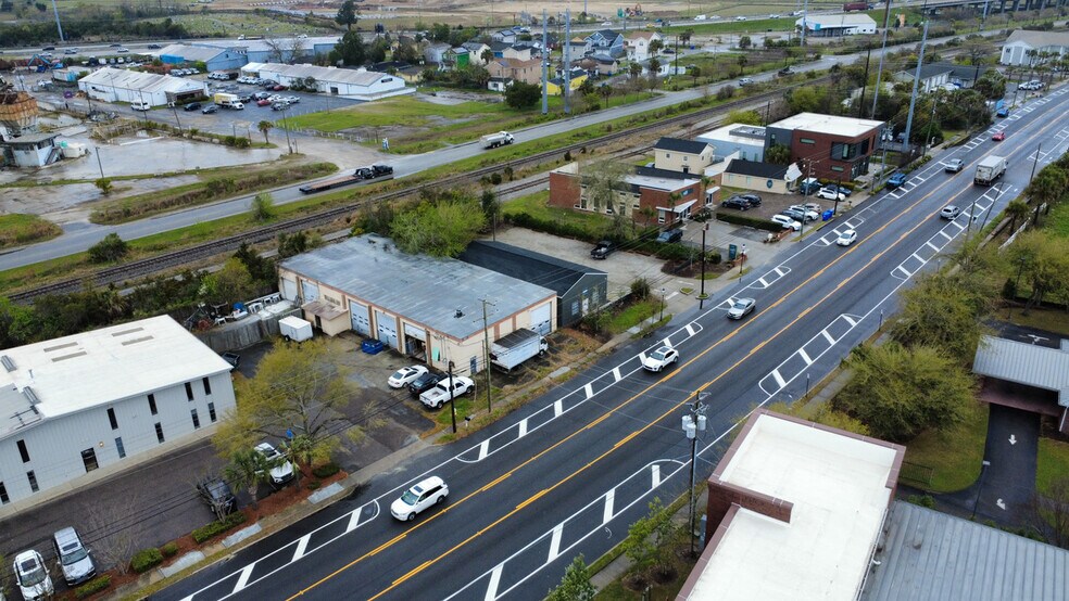 More Photos Of 1541 Meeting Street Rd, North Charleston Warehouse For Lease