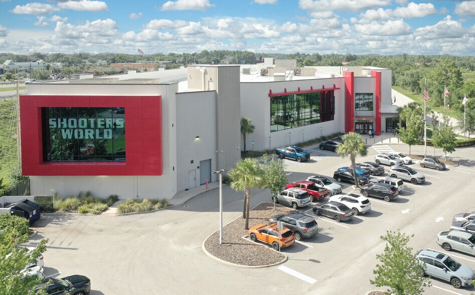 More Photos Of 4850 Lawing Ln, Orlando Freestanding For Sale