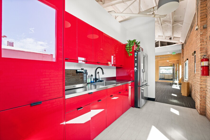 More Photos Of 343 W 400 S, Salt Lake City Loft Creative Space For Sale