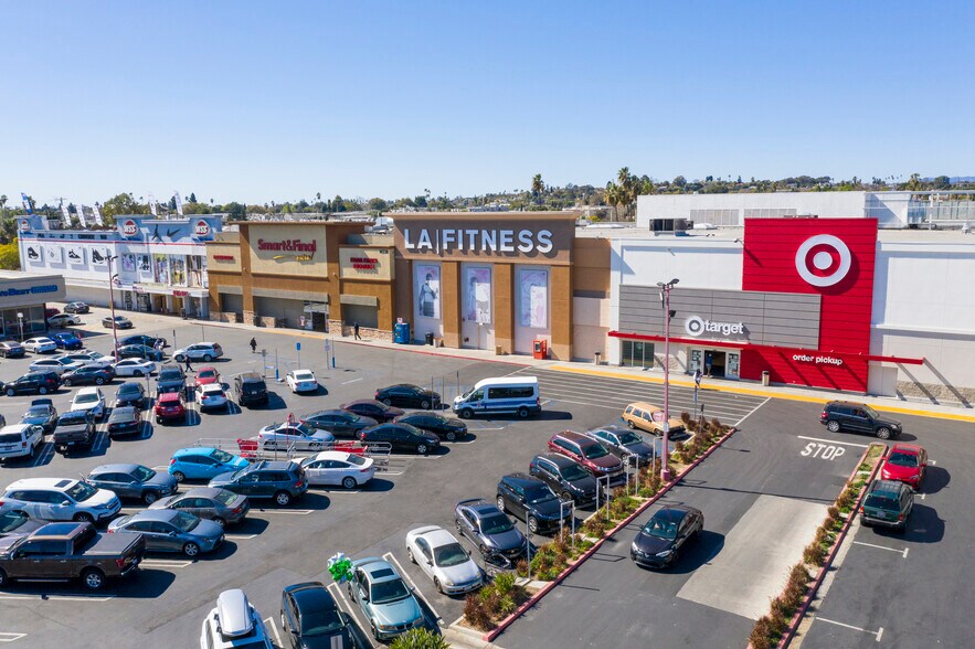 More Photos Of 1801-1843 La Cienega Blvd, Los Angeles Unknown For Lease