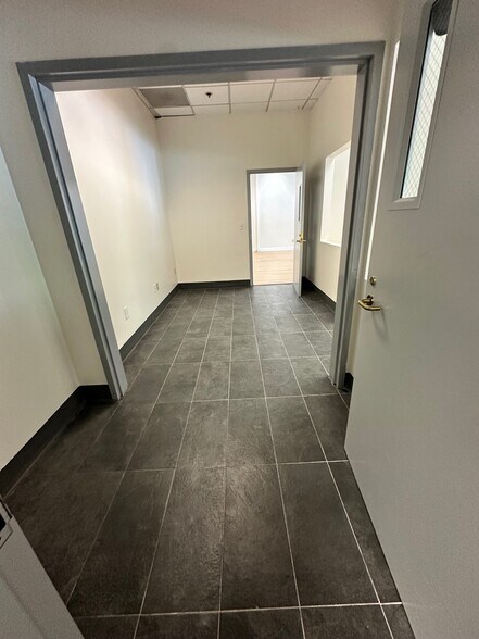 More Photos Of 3333 S Diamond Canyon Rd, Diamond Bar Office For Lease