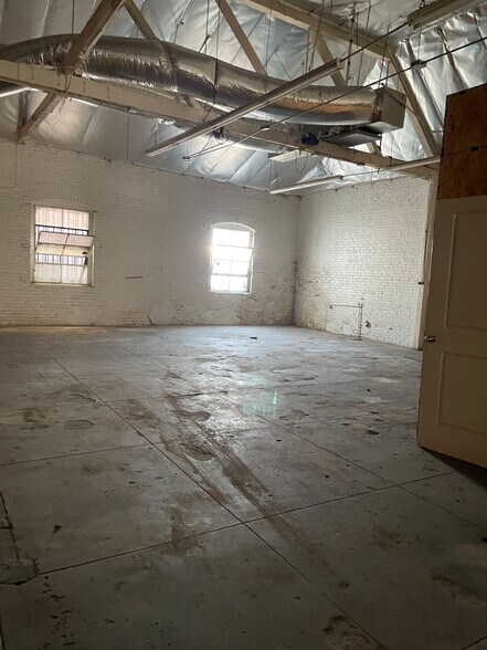 More Photos Of 1417 W Pico Blvd, Los Angeles Manufacturing For Lease