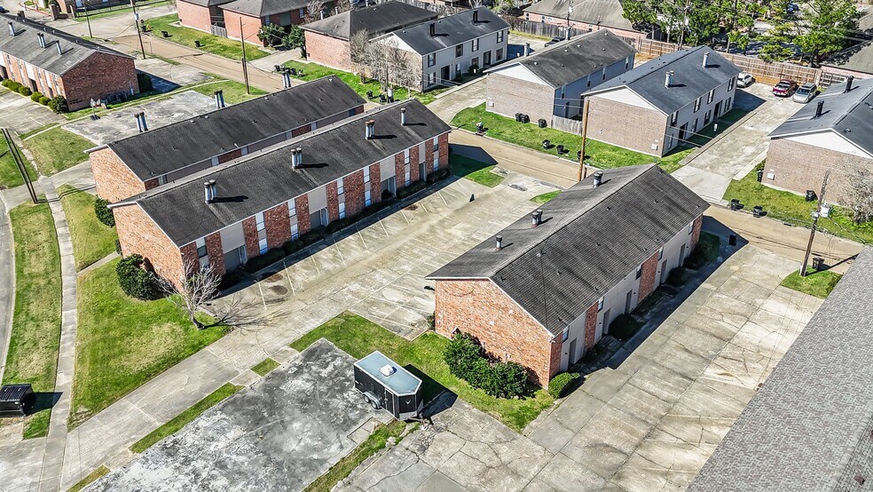 Primary Photo Of , Baton Rouge Multifamily For Sale