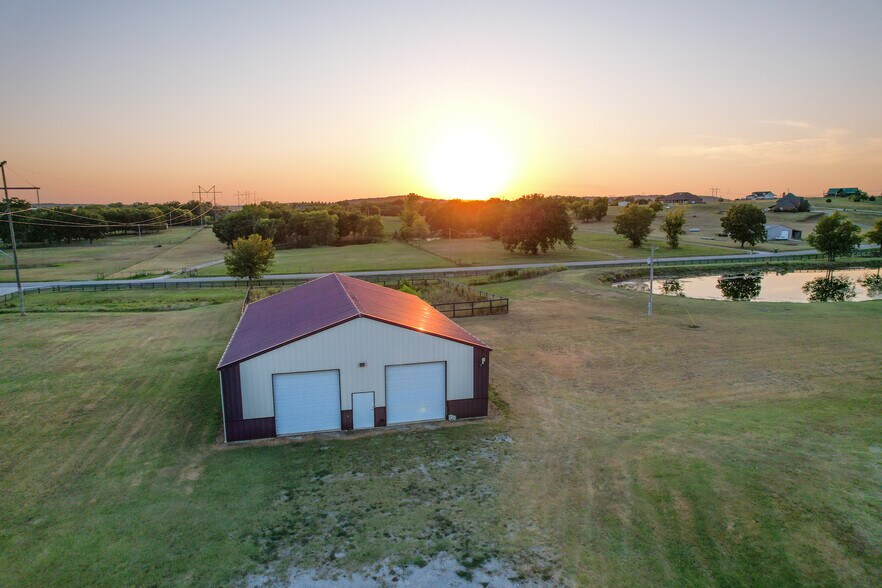 More Photos Of 5871 Roper Rd, Sperry Land For Sale