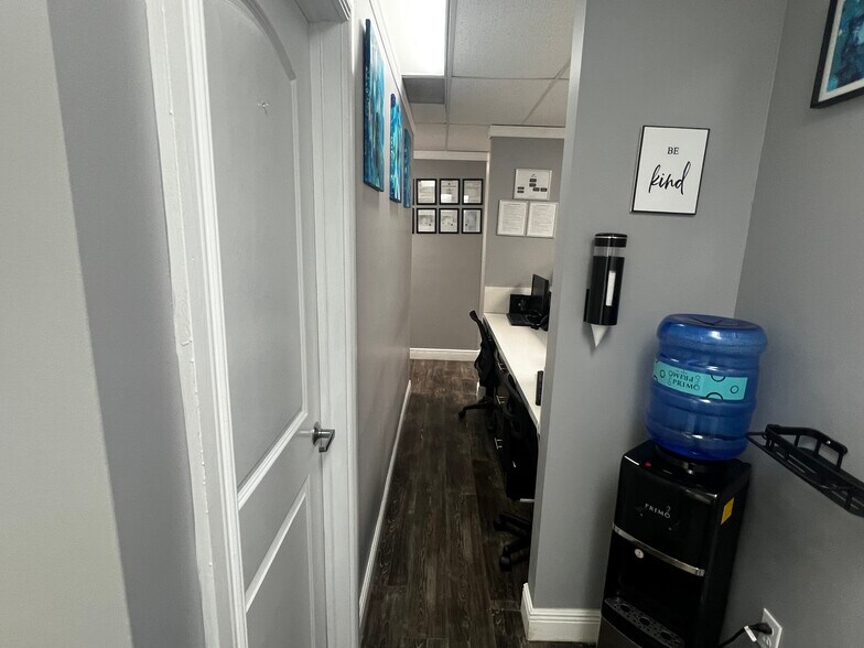 More Photos Of 13500 SW 88th St, Miami Medical For Sale