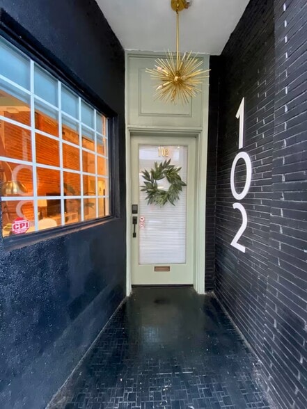 More Photos Of 102 W North St, Greenville Storefront Retail Office For Sale