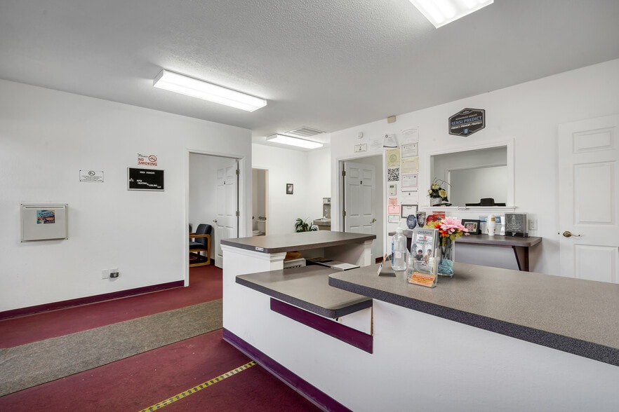 More Photos Of 1565 Kisker Rd, Saint Charles Office For Sale