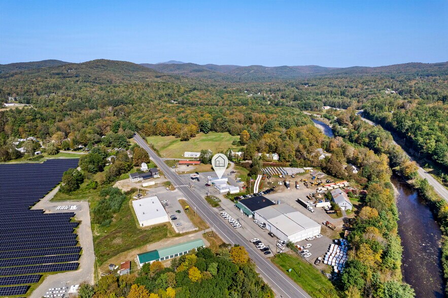 More Photos Of 409 Main St, Bingham Convenience Store For Sale