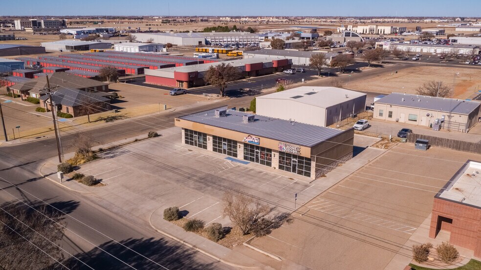 More Photos Of 5820 66th St, Lubbock Storefront Retail Office For Sale
