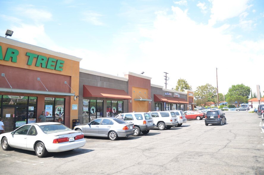 More Photos Of 8232-8254 White Oak Ave, Northridge Freestanding For Sale