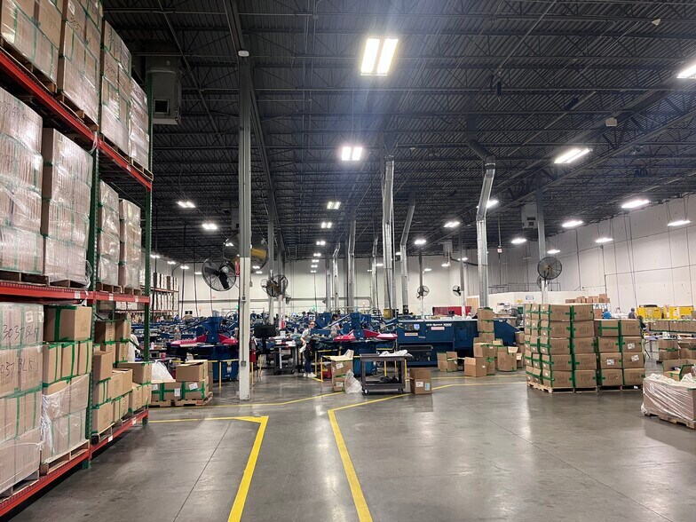 More Photos Of 7975 114th Ave N, Largo Manufacturing For Lease