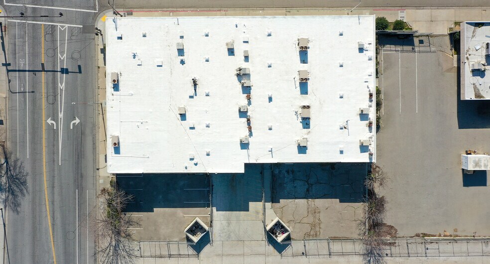 More Photos Of 1415 Tuolumne St, Fresno Warehouse For Lease