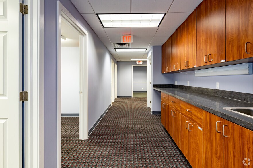 More Photos Of 1044 Lacey Rd, Forked River Medical For Lease