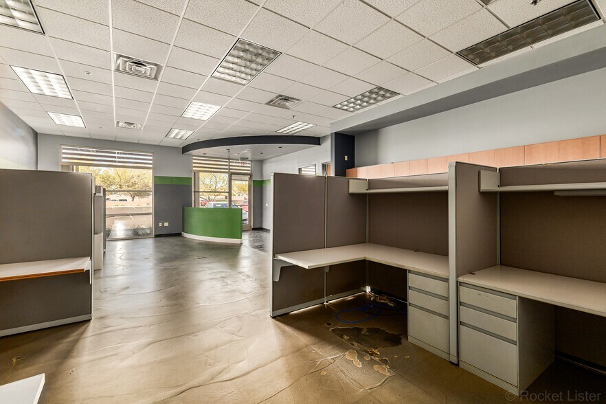 More Photos Of 5425 E Bell Rd, Scottsdale Medical For Lease