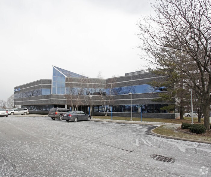 More Photos Of 600 Fort St, Port Huron Office For Lease