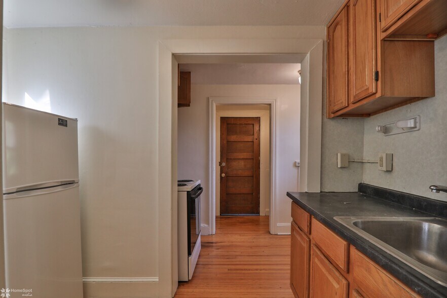 More Photos Of 516 Broadway, Bethlehem Apartments For Sale