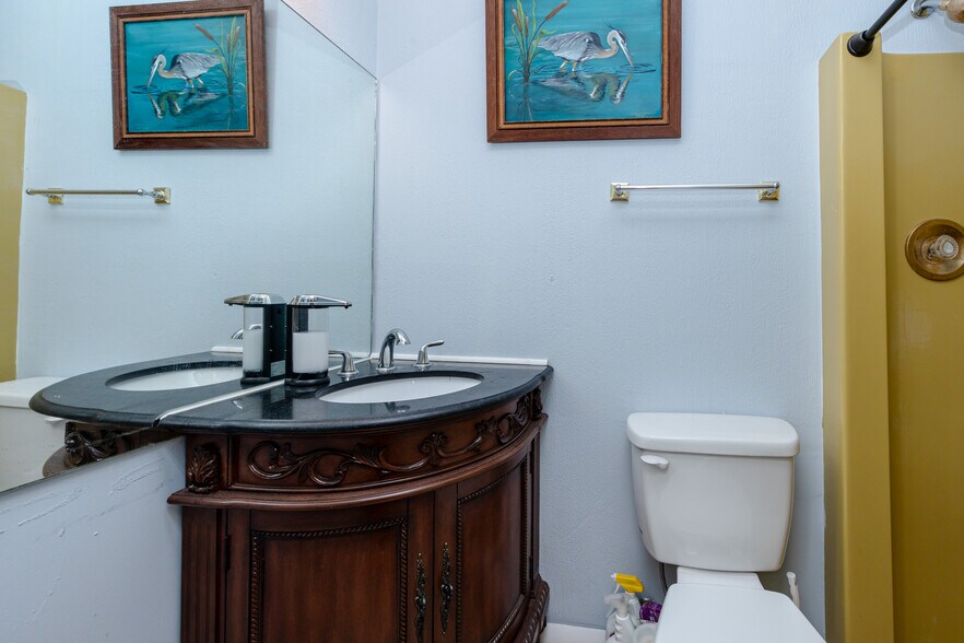 More Photos Of 14385 Walsingham Rd, Largo Office For Sale