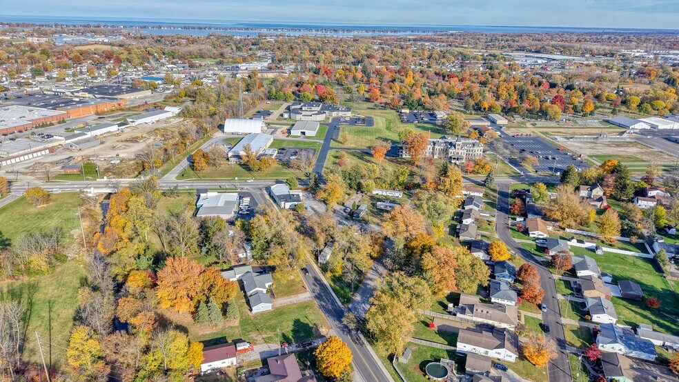 More Photos Of 2801 Columbus Ave, Sandusky Freestanding For Sale