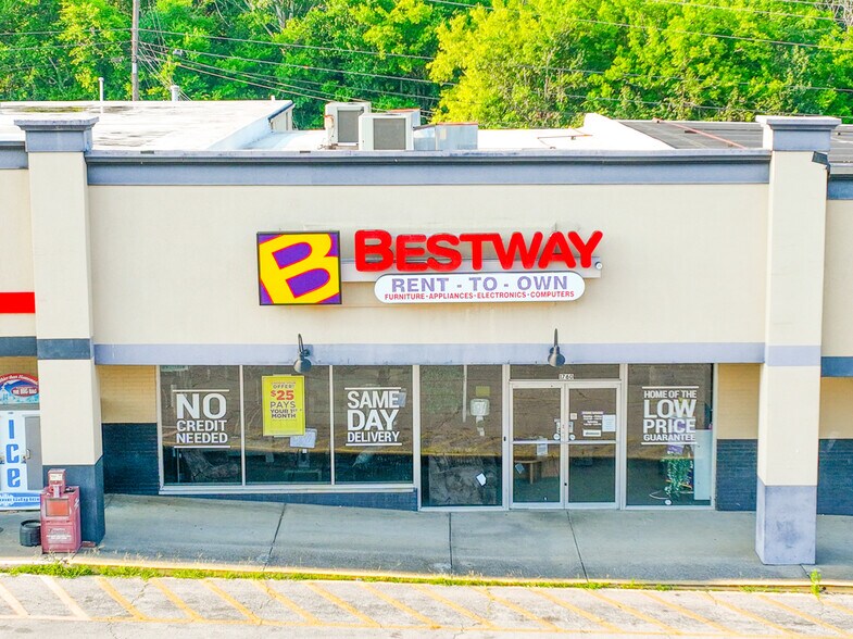 More Photos Of 1750-1804 Mooresville Hwy, Lewisburg Unknown For Lease