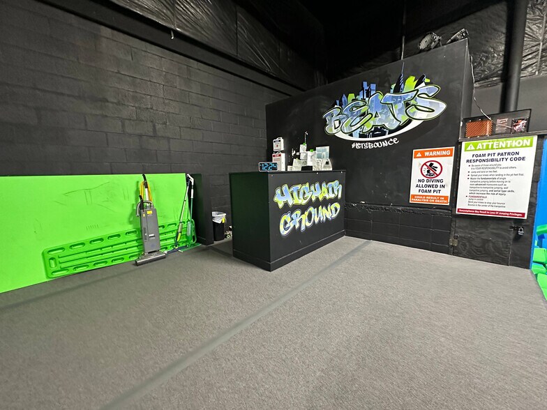 More Photos Of 1250 4th Ave NW, Minot Storefront For Lease